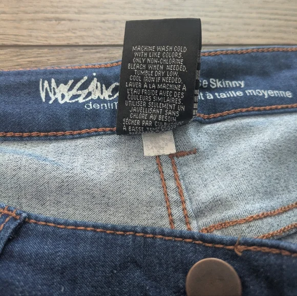 Mossimo Denim Mid-Rise Skinny Jeans Women's Size 8/29 Medium Wash Pants - Picture 6 of 7